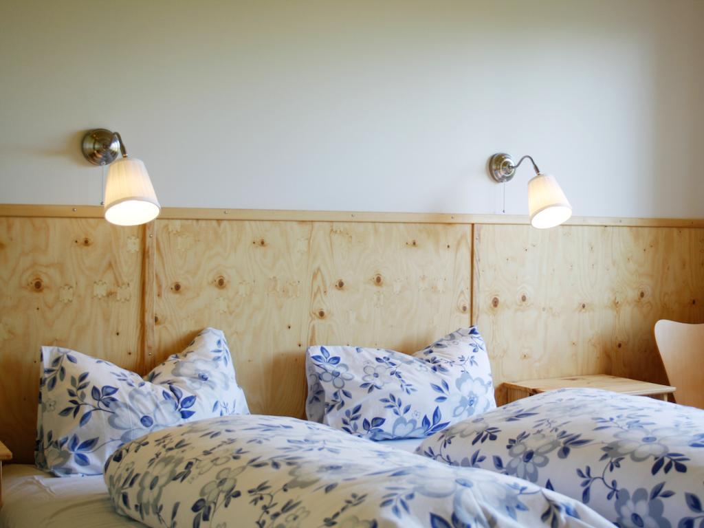 Brekkulaekur Guesthouse Hunathing Vestra Oda fotoğraf
